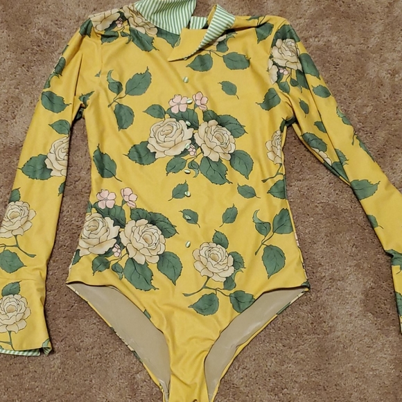 Offbeat Belle Long Sleeve One-Piece Swimsuit - Picture 2 of 9